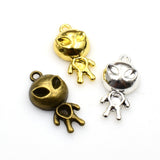 10PCS Alien Charms,3 Colors Available 3D-RS1269