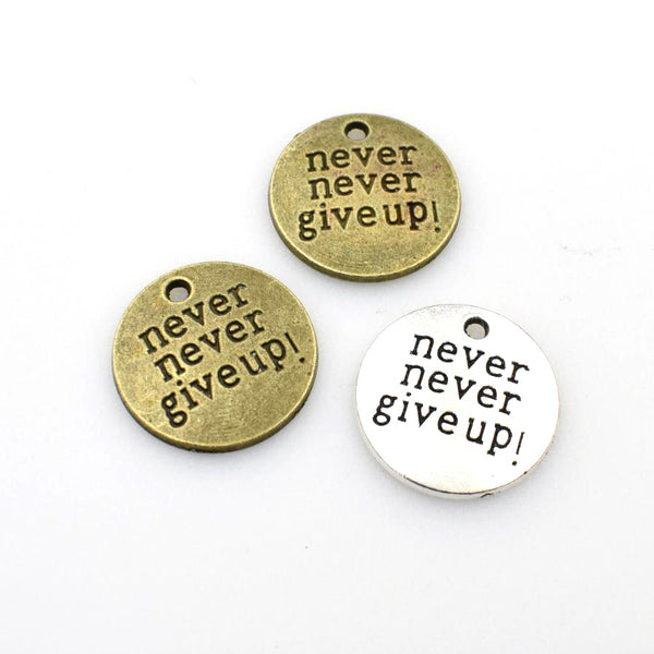 10PCS Round Tags-Never Give Up!2 Colors Available-RS399