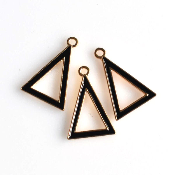 8PCS Black Enamel Triangle Pendants-TS255